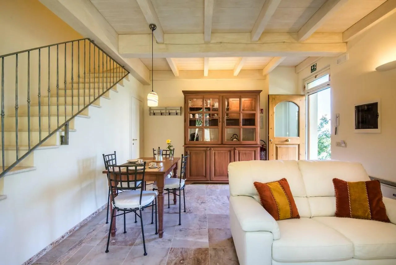 קסטלינה אין קיאנטי Casa Vacanze Squarcialupi דירה