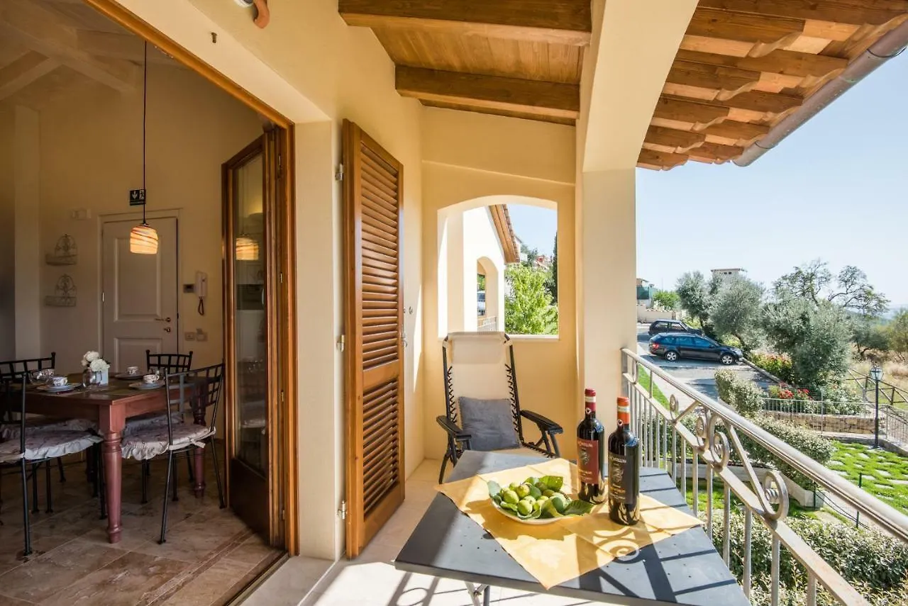 דירה קסטלינה אין קיאנטי Casa Vacanze Squarcialupi